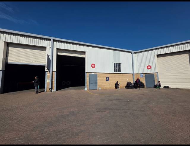 1,065M² WAREHOUSE TO LET IN CITY DEEP